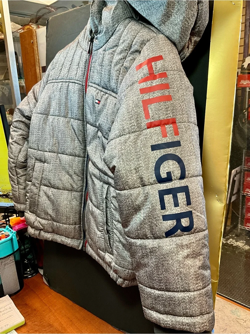 BOYS Tommy Hilfiger Gray Quilted Hooded Puffer Jacket with Signature Trim